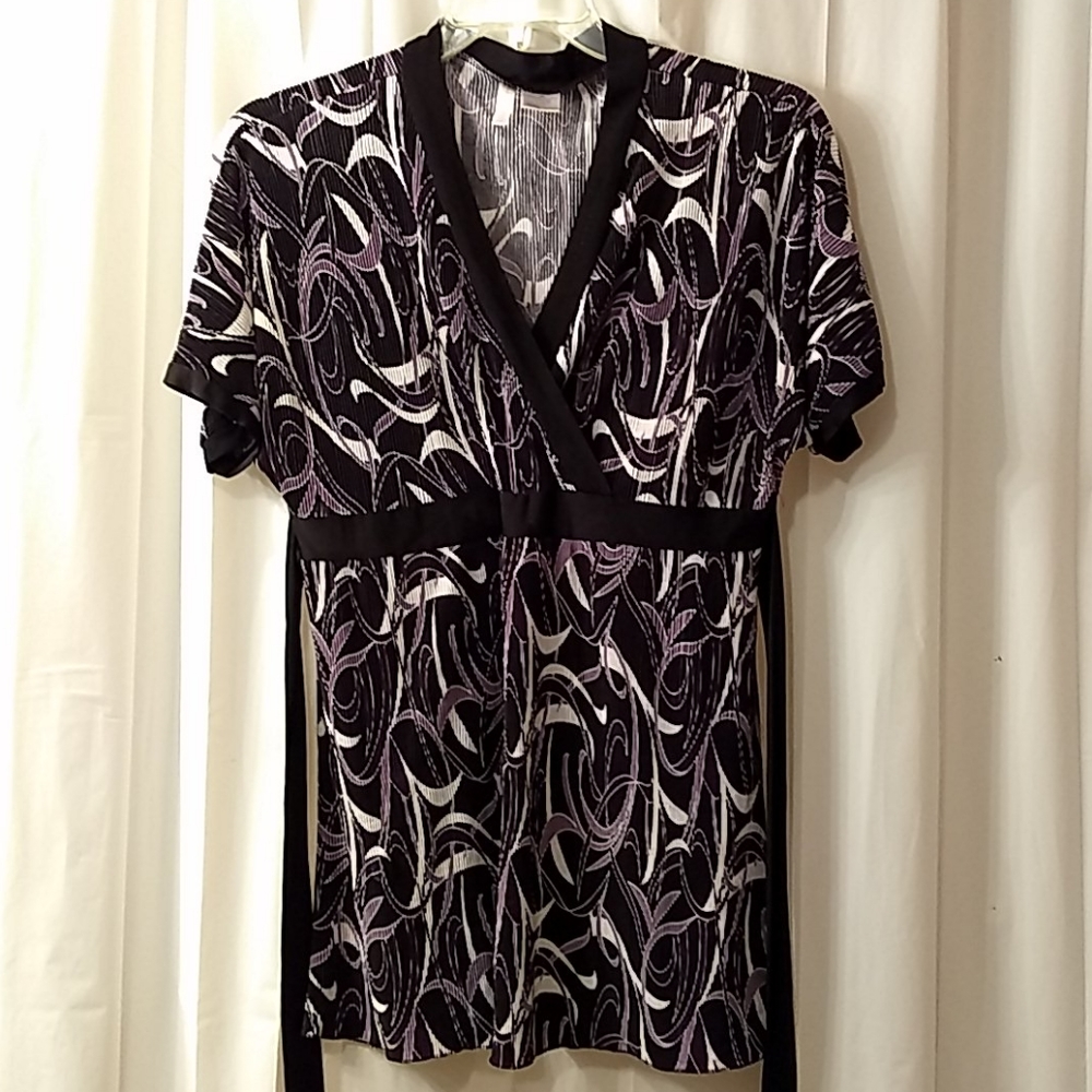 Woman's Casual Pullover Top